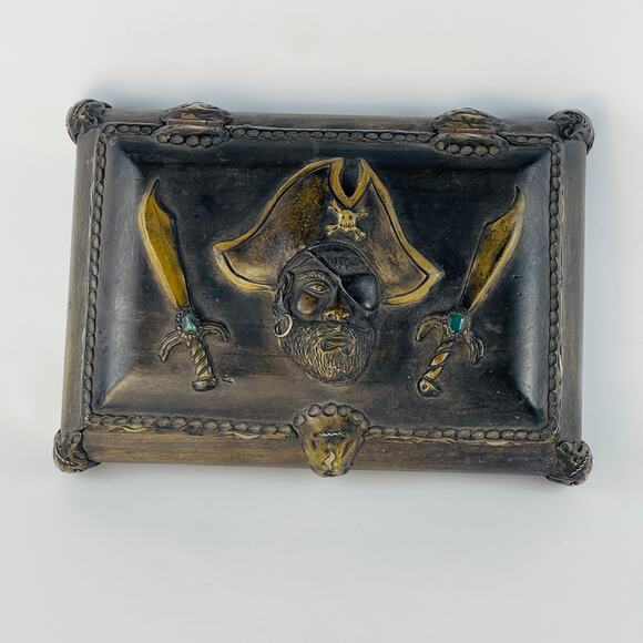 Pirate Wood Chest Box with One Eyed Jack Decor 10 x 7 x 3 1/2” - Picture 7 of 7